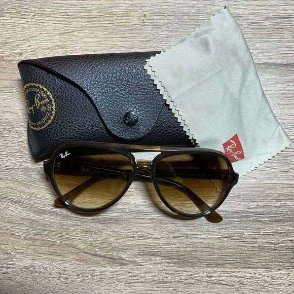 CATS 5000 CLASSIC Ray-Bans - Picture 2 of 8